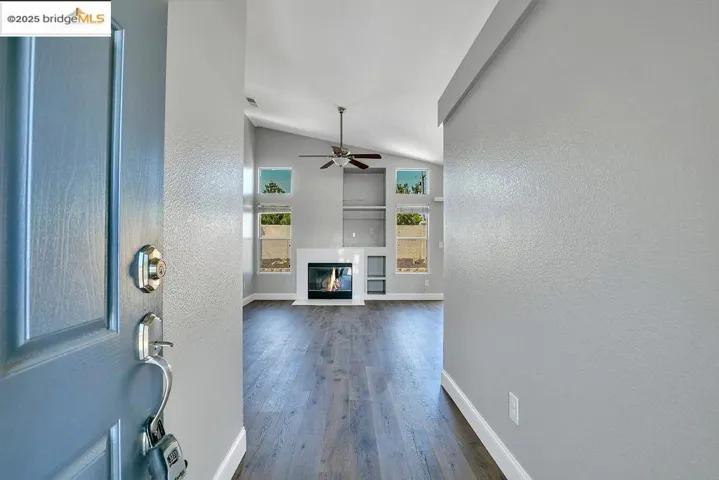 668 Miller Dr, Oakley, California 94561
