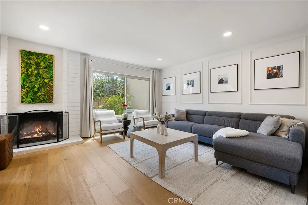 8396 Goldsport Circle, Huntington Beach, California 92646, 3 Bedrooms Bedrooms, ,3 BathroomsBathrooms,Residential,For Sale,Goldsport,SR25152640