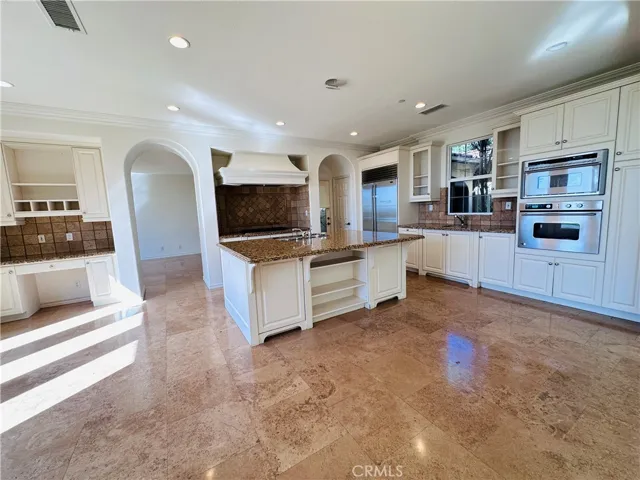 35 Hedgerow, Irvine, California 92603