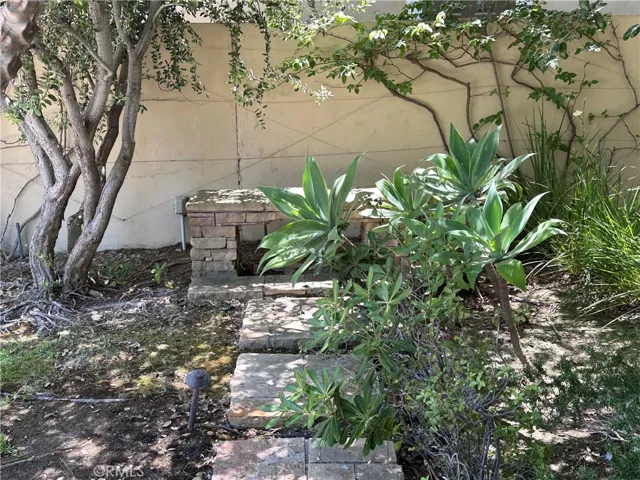 35 Hedgerow, Irvine, California 92603