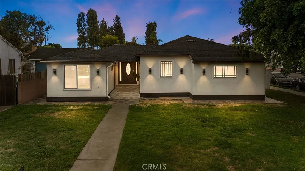 9246 Manzanar Avenue, Downey, California 90240, 4 Bedrooms Bedrooms, ,4 BathroomsBathrooms,Residential,For Sale,Manzanar,SR25154985