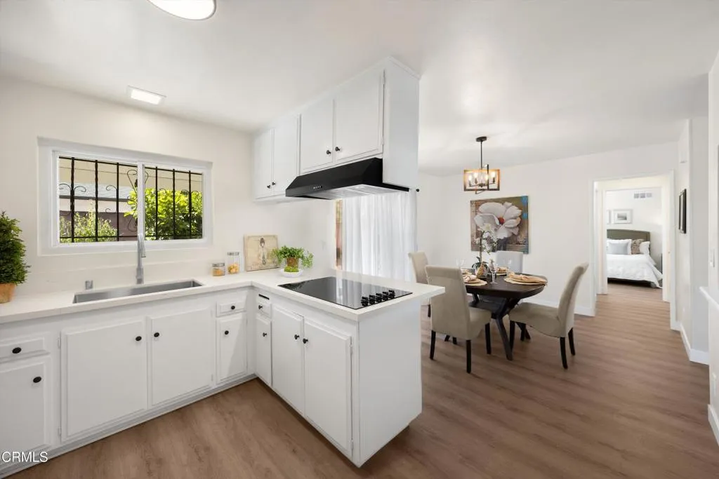 12106 Art Street, Sun Valley, California 91352 home-pic-15