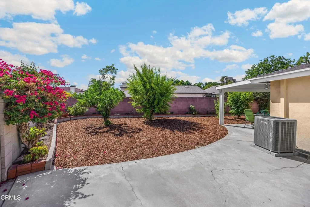 12106 Art Street, Sun Valley, California 91352 home-pic-27