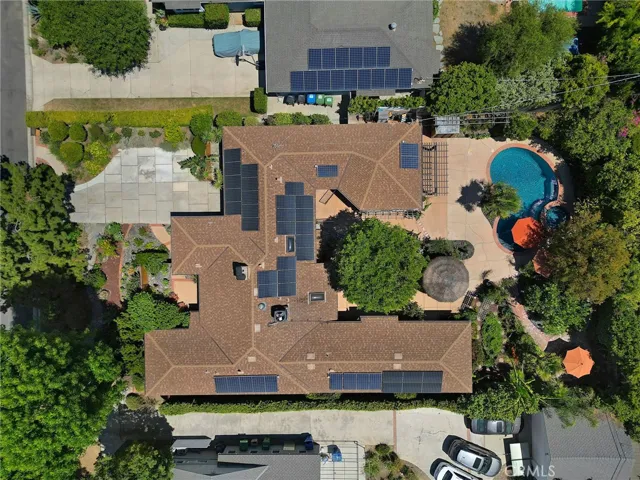 5866 Varna Avenue, Valley Glen, California 91401