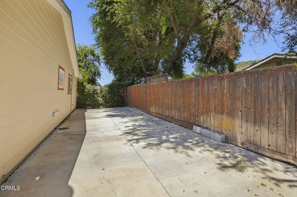1687 Kenewa Street, Ojai, California 93023 home-pic-44
