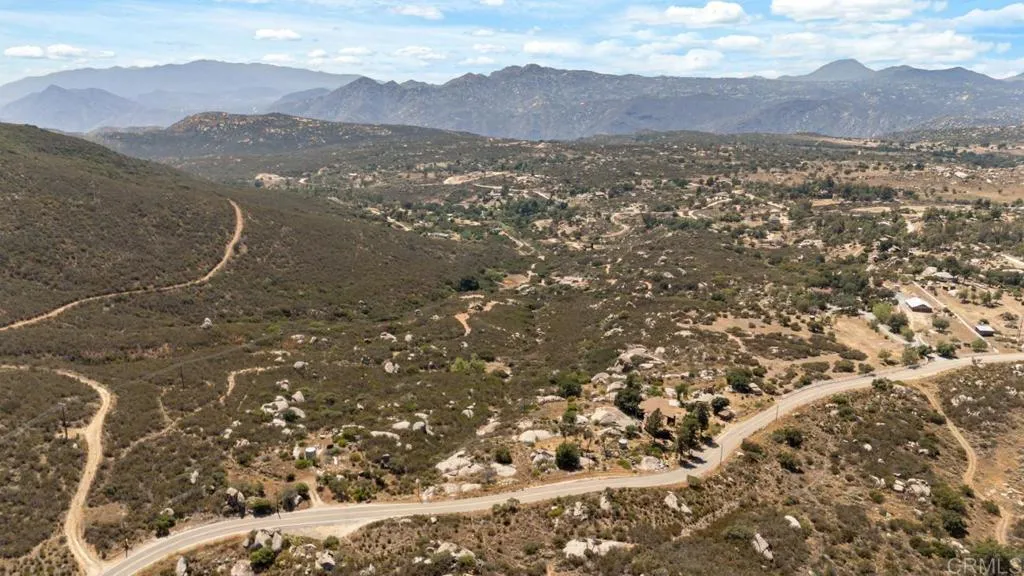 1480 Round Potrero Rd, Potrero, California 91963 home-pic-68