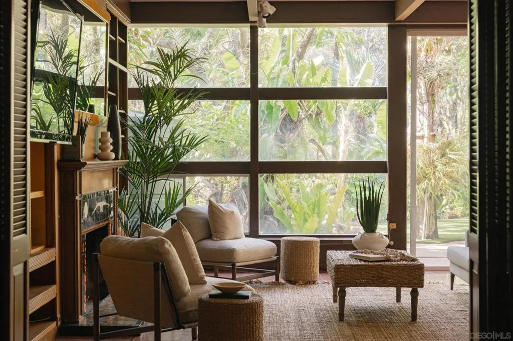 1010 Myrtle Way, San Diego, California 92103 home-pic-4