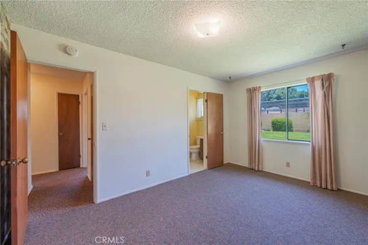 2001 W Jan Way, Santa Ana, California 92704