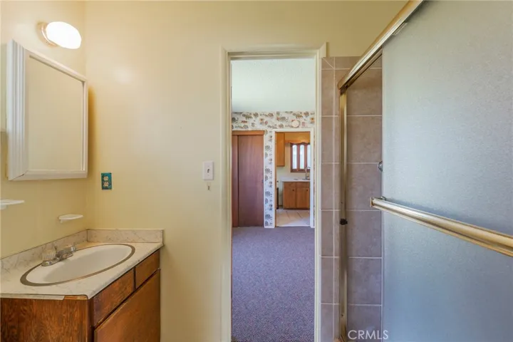 3/4 bathroom with access to bedrooms 2 and 3.