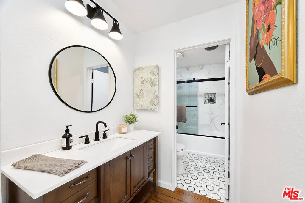 12601 Matteson Avenue 7, Los Angeles, California 90066 home-pic-15