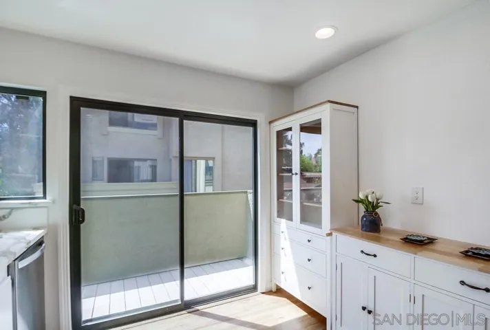 3319 Caminito Eastbluff 181, La Jolla, California 92037