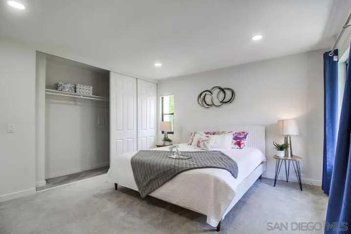 3319 Caminito Eastbluff 181, La Jolla, California 92037
