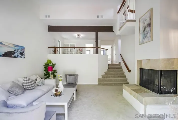 3319 Caminito Eastbluff 181, La Jolla, California 92037