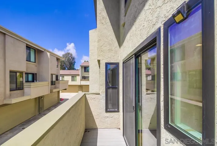 3319 Caminito Eastbluff 181, La Jolla, California 92037