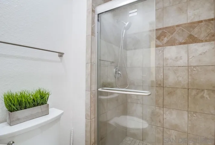 3319 Caminito Eastbluff 181, La Jolla, California 92037