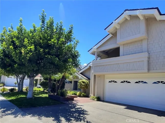 17 Elderberry, Irvine, California 92603