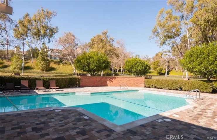 17 Elderberry, Irvine, California 92603