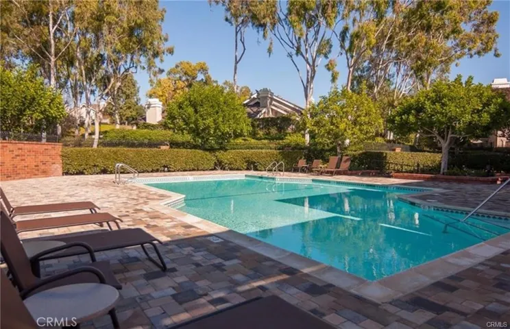 17 Elderberry, Irvine, California 92603