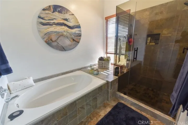 17 Elderberry, Irvine, California 92603
