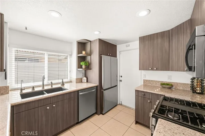27026 Ravenhill Court, Temecula, California 92591