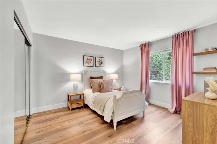 2545 N Robinhood Place, Orange, California 92867