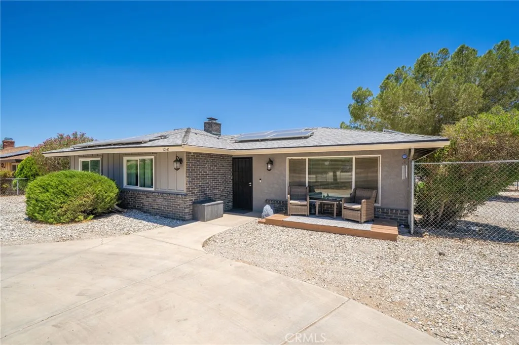 10147 Primrose Avenue, Hesperia, California 92345 home-pic-0