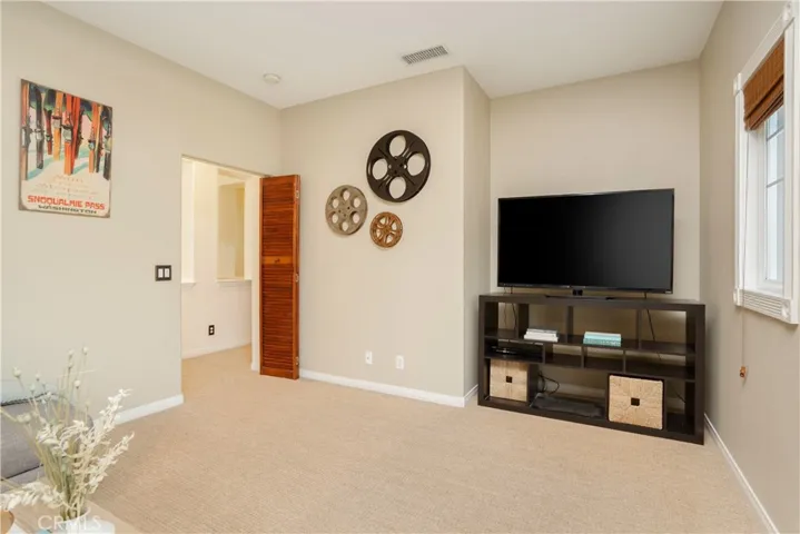 Bonus room or 6th bedroom.