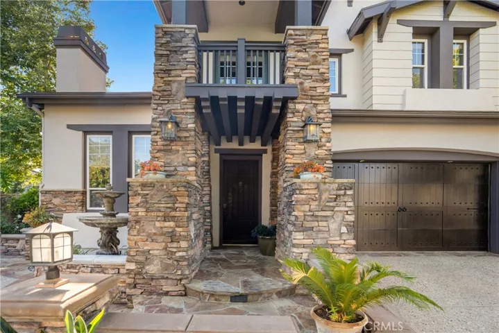 25 Thalia Street, Ladera Ranch, California 92694