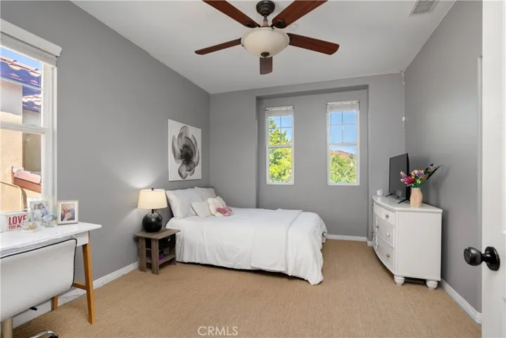 25 Thalia Street, Ladera Ranch, California 92694