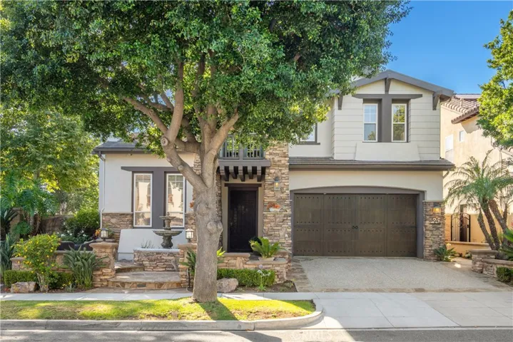 25 Thalia Street, Ladera Ranch, California 92694
