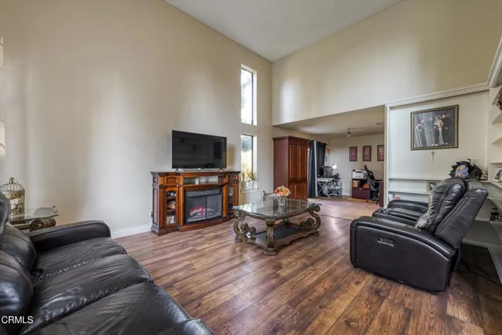 07-652 Stonebrook Street-7