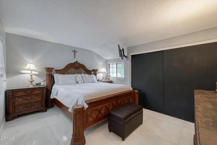 48-652 Stonebrook Street-48