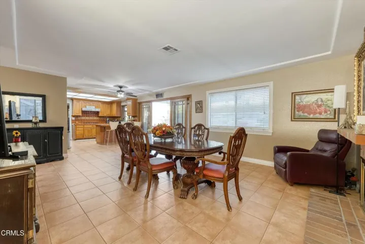 21-652 Stonebrook Street-21