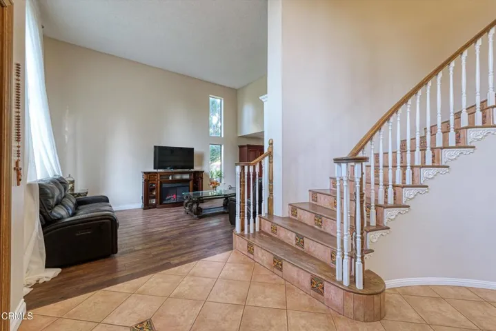 06-652 Stonebrook Street-6