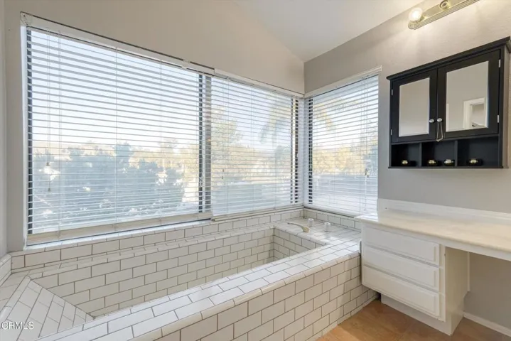 38-652 Stonebrook Street-38 - Copy