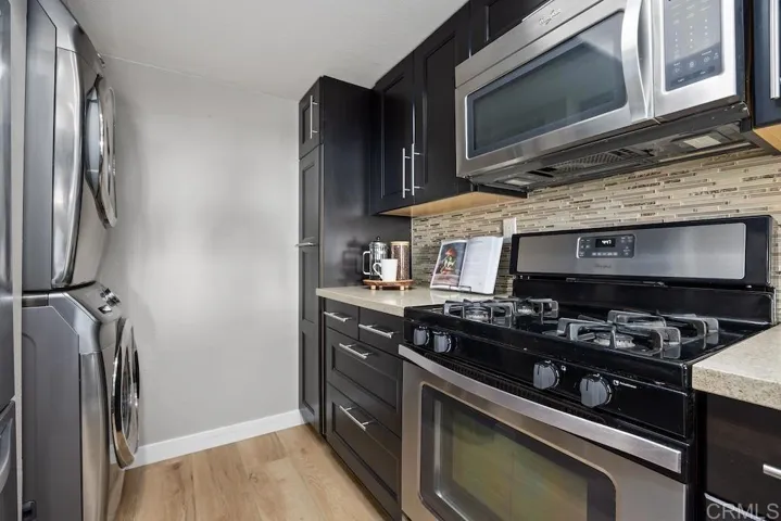 183 Mangano Circle, Encinitas, California 92024