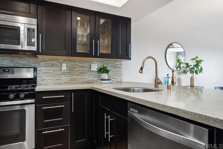 183 Mangano Circle, Encinitas, California 92024
