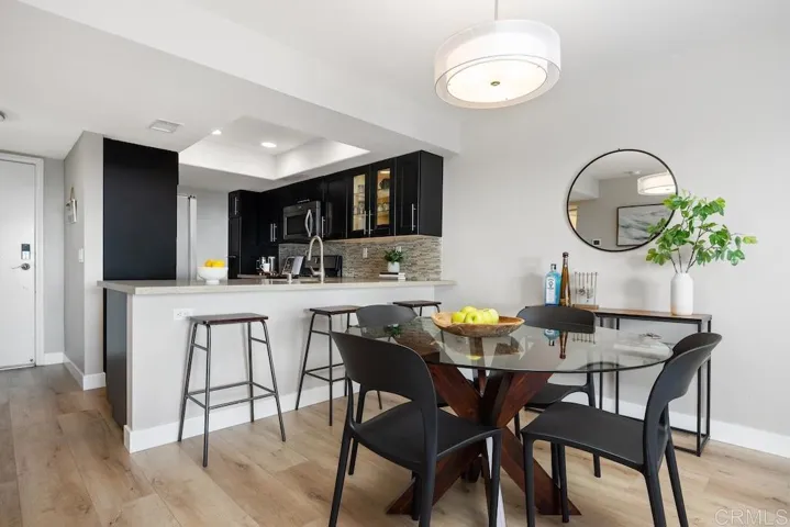 183 Mangano Circle, Encinitas, California 92024