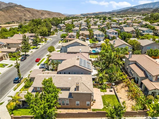 11209 Pinecone Street, Corona, California 92883