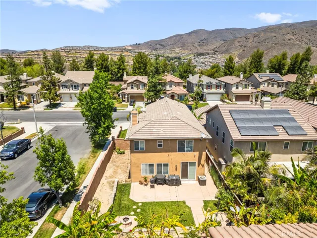 11209 Pinecone Street, Corona, California 92883