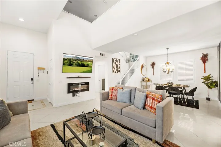 11209 Pinecone Street, Corona, California 92883
