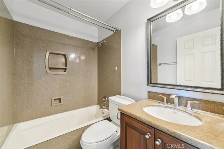 4710 Avenida Del Este, Yorba Linda, California 92886