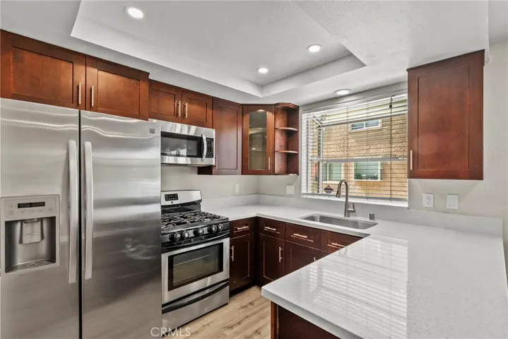 Beautiful counter space