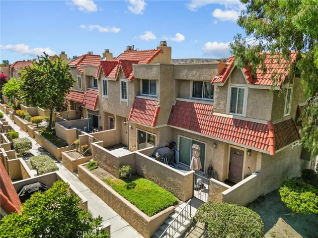 17910 River Circle 5, Canyon Country, California 91387