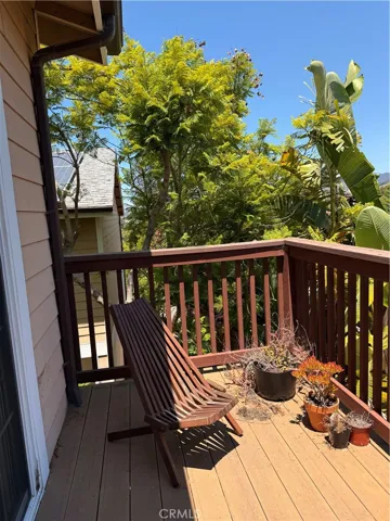 upper level balcony
