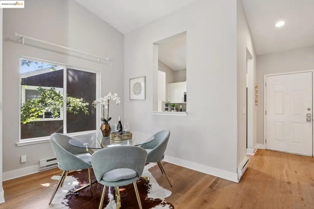 96 Bayside Ct, Richmond, California 94804 home-pic-8