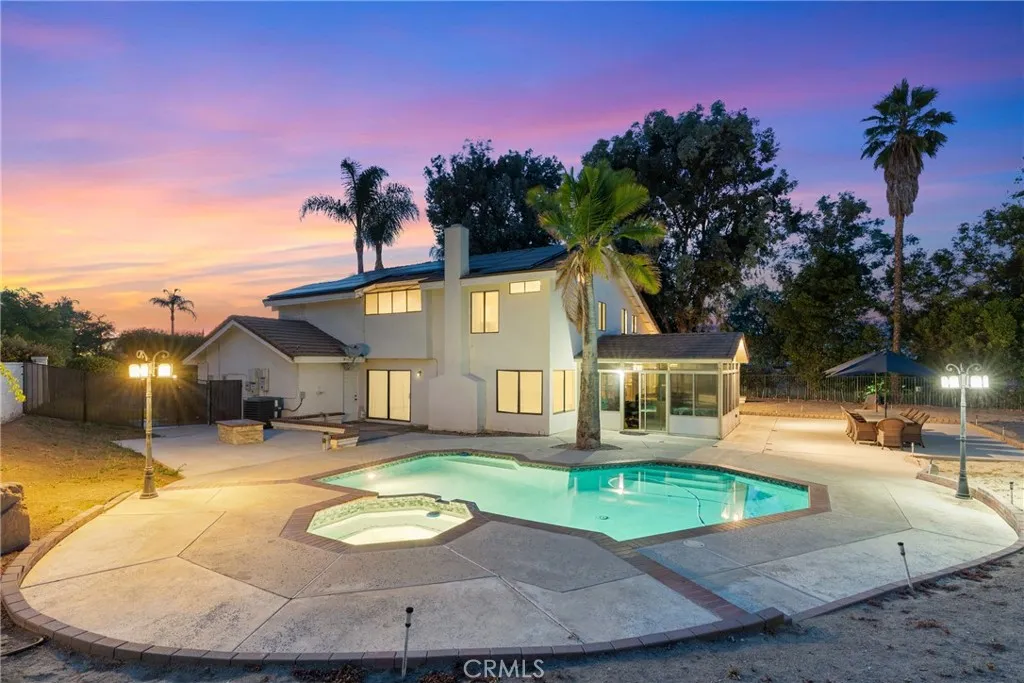 1549 Hillcrest Drive, Pomona, California 91768 home-pic-64