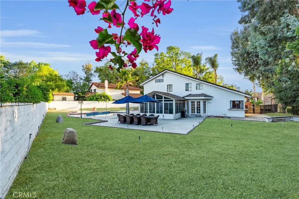 1549 Hillcrest Drive, Pomona, California 91768 home-pic-66