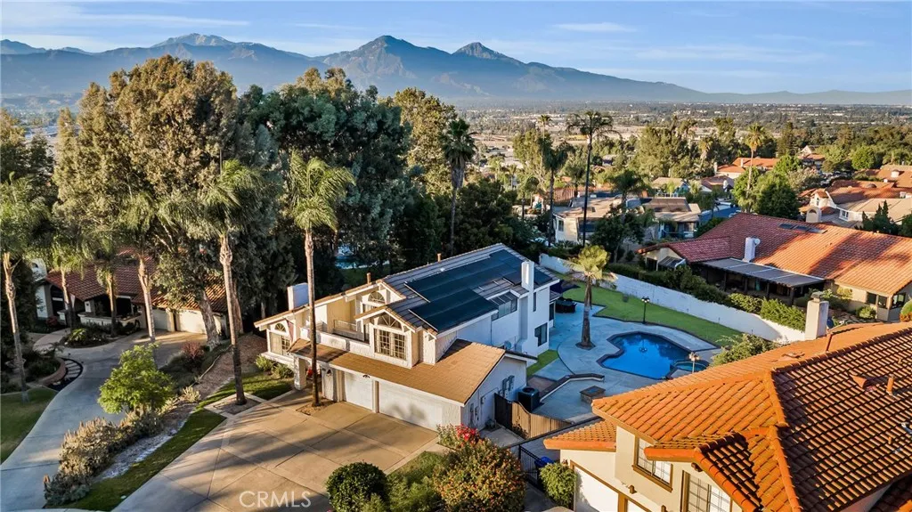 1549 Hillcrest Drive, Pomona, California 91768 home-pic-72