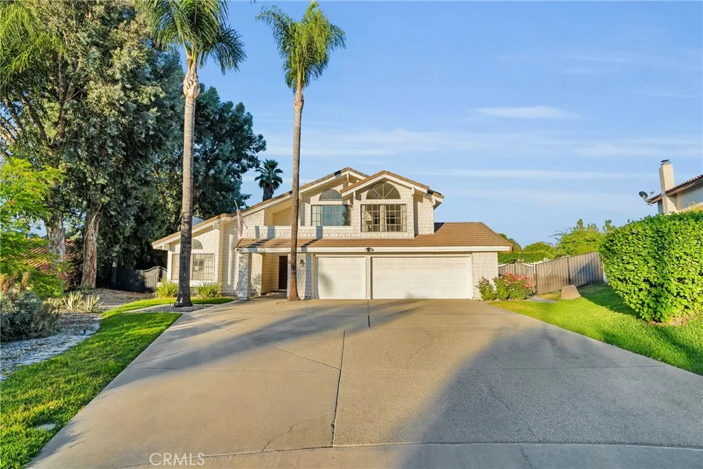 1549 Hillcrest Drive, Pomona, California 91768 home-pic-34